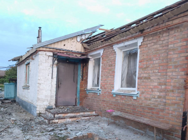 На Дніпропетровщині збили два ворожі дрони — є руйнування та поранений4