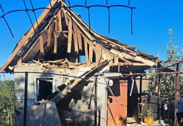 Обстріли Дніпропетровщини: є поранений, зруйновані будинки й інфраструктура6