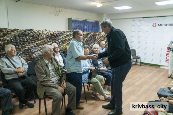 Особливі ювіляри: на Центральному та Північному комбінатах Метінвесту у Кривому Розі привітали найстарших пенсіонерів6