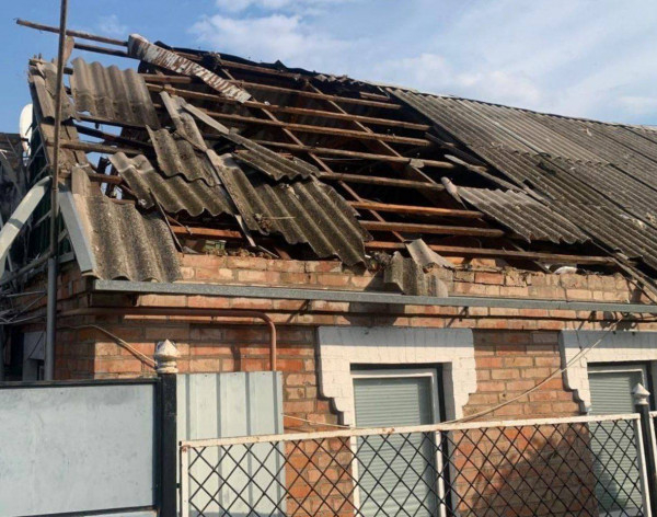 Протягом дня російські окупанти атакували два райони Дніпропетровщини: загинула жінка1
