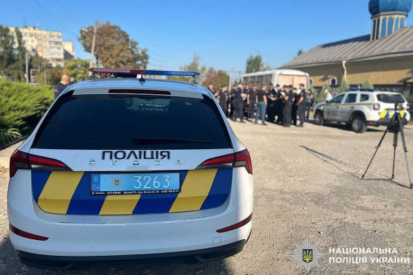 Третю добу тривають масштабні пошуки зниклої безвісти 16-річної Дар'ї Ткачової1