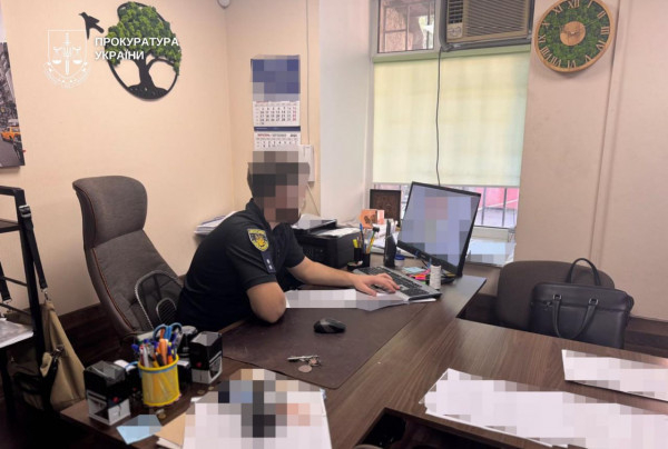 У Дніпрі викрили групу, яка незаконно переоформлювала нерухомість за підробленими документами1