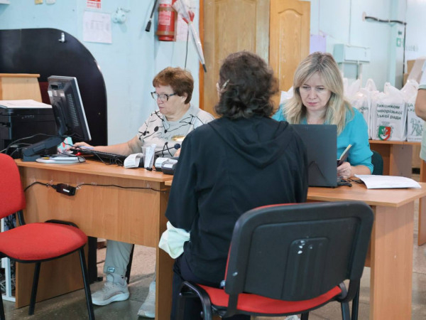 У Кривому Розі стартувала четверта хвиля видачі продуктових наборів7