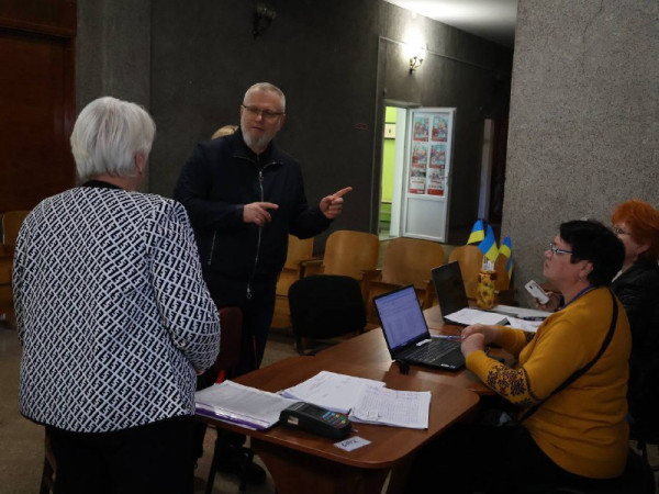 У Кривому Розі стартувала п’ята цьогорічна хвиля видачі безкоштовних продуктових наборів2