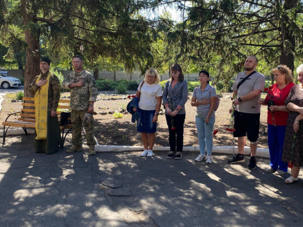 У Кривому Розі відкрили меморіальну дошку загиблому захиснику Сергію Шевченку2