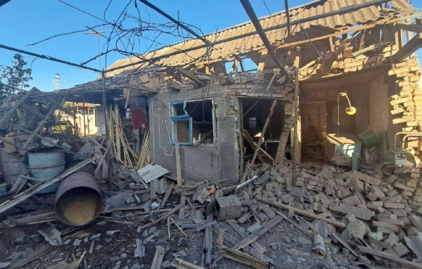 Вдень російські окупанти атакували Павлоградський район Дніпропетровщини ракетою: постраждали двоє людей0