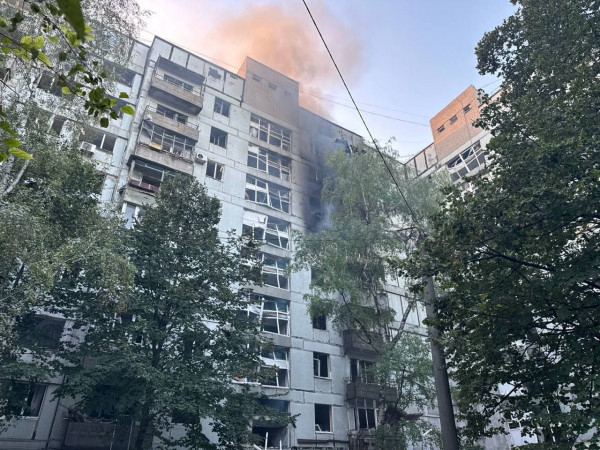 Вночі під масованою атакою ворога опинилася Дніпропетровщина, є загиблий і 13 поранених у Дніпрі4