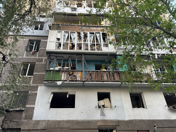 Вночі під масованою атакою ворога опинилася Дніпропетровщина, є загиблий і 13 поранених у Дніпрі1