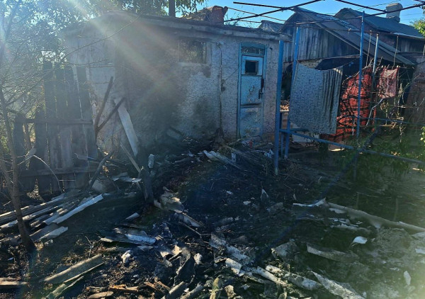 Ворог цілий день бив по Нікопольщині: жертви та руйнування8