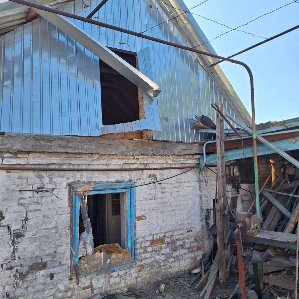 Ворог не полишає повітряний терор Дніпропетровщини, вдень двоє людей постраждали внаслідок атак   2
