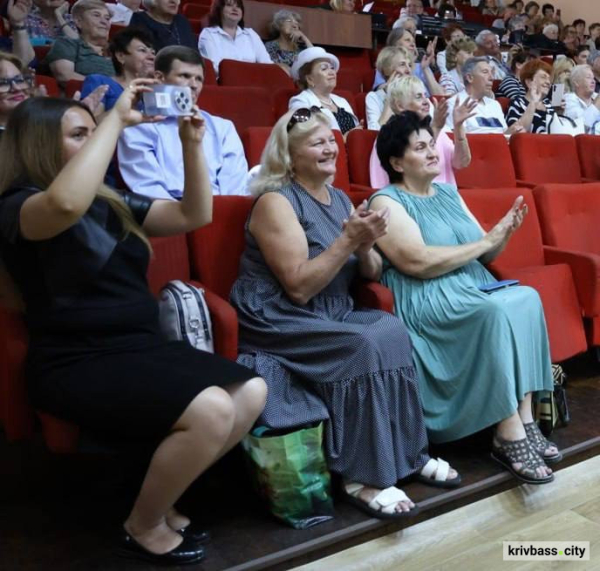 Життя тільки починається: у Кривому Розі стартував ювілейний семестр Університету третього віку2