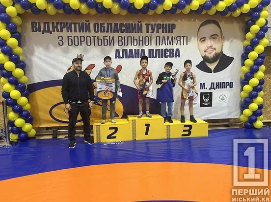 Блискуче розпочинають спортивний шлях: юні борці криворізької ДЮСШ №2 привезли шість медалей з Дніпра2