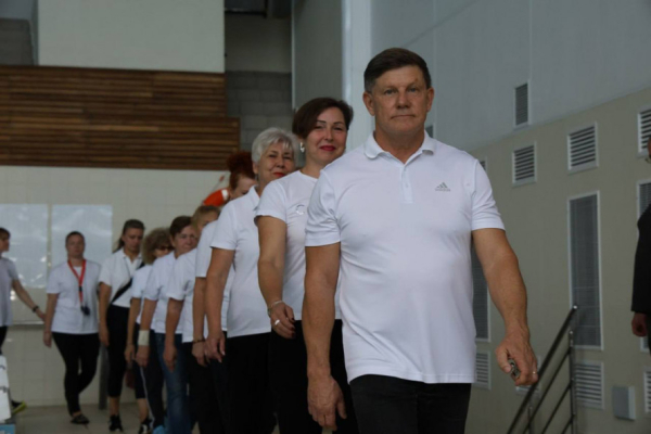 Чемпіонат міста: у Кривому Розі за звання найкращого змагаються плавці2