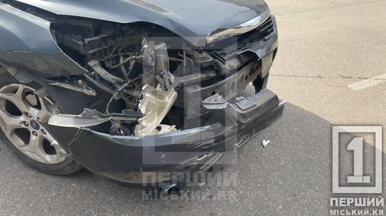 Інша автівка перекрила огляд: на Матусевича Ford зачепив Chevrolet3