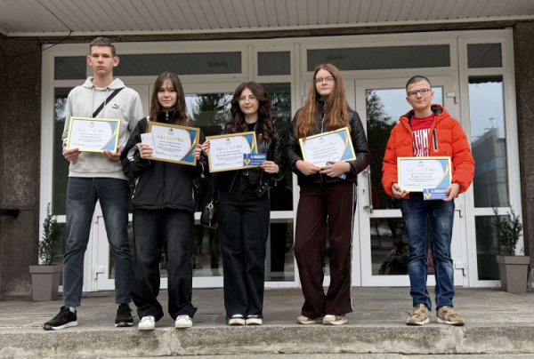 Криворізькі школярі - фото виконком Тернівської райради