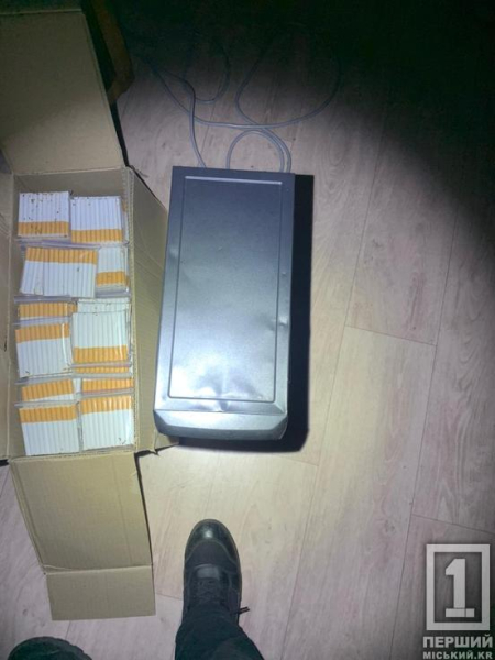 Мали склад у Криворізькому районі: мешканців Дніпропетровщини та Херсонщини викрили на нелегальному тютюновому бізнесі1