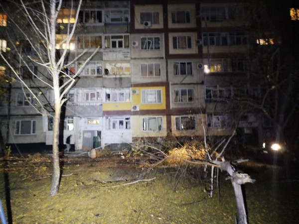 Масована атака на Дніпропетровщину: збито 42 дрони, є руйнування в кількох громадах2