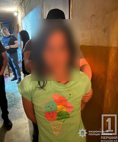На Дніпропетровщині жінка разом з сином систематично спалювали чужі автівки3
