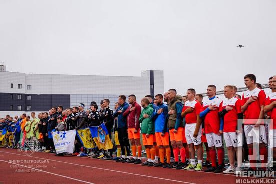 Шалені емоції та жага до перемоги: криворізькі ветерани вибороли «бронзу» на обласних змаганнях з амфутболу2