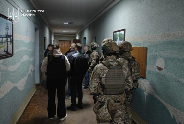 Шокуючий скандал у Кривому Розі: банда наживалася на похованні військових4