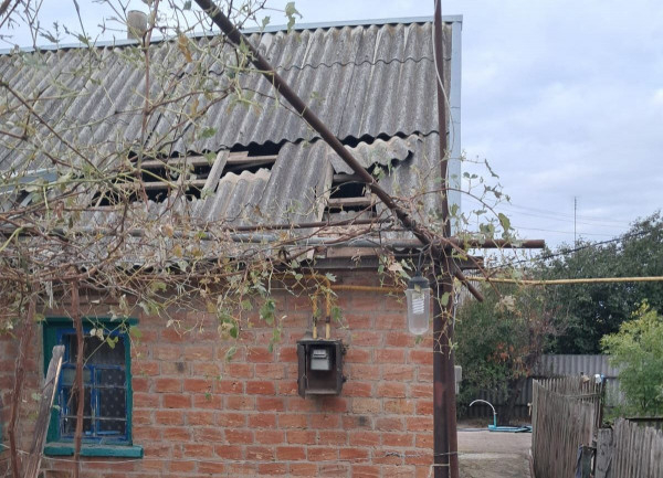 Сьогодні вдень під масованою атакою ворога були два райони Дніпропетровщини: постраждали16 людей, четверо з них – з важкими пораненнями4