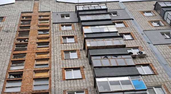 Сьогодні вдень під масованою атакою ворога були два райони Дніпропетровщини: постраждали16 людей, четверо з них – з важкими пораненнями5