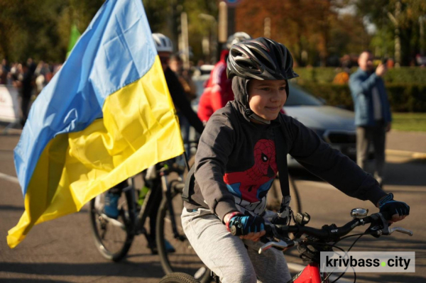 Святковий забіг у Кривому Розі: напів марафон об’єднав сотні спортсменів2