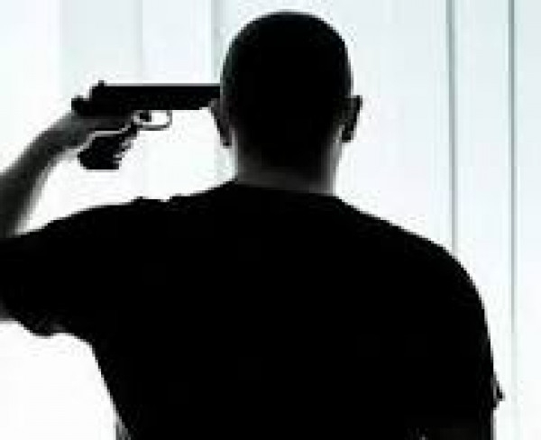 У Кривому Розі чоловік застрелився у власному ліжку0
