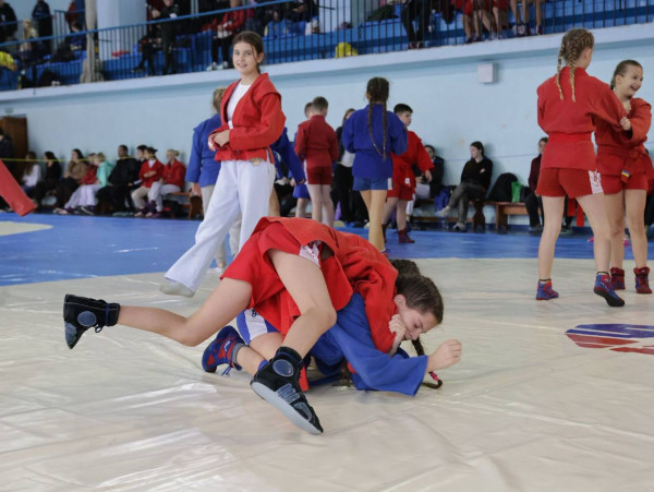 У Кривому Розі відбулися Кубок і чемпіонат Дніпропетровщини з боротьби самбо4
