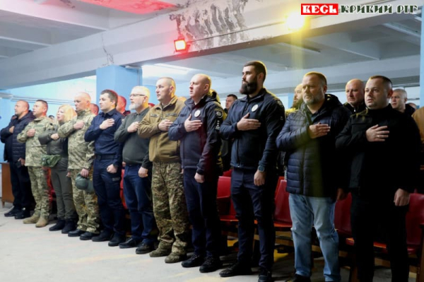 Нагородження знаками «За заслуги перед містом» військових в Кривому Розі