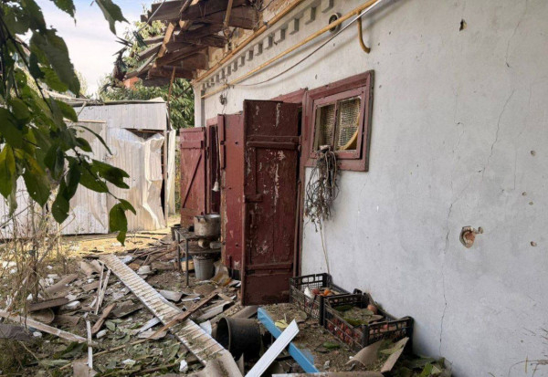 Вдень ворог обстріляв два райони Дніпропетровщини, є постраждалі2