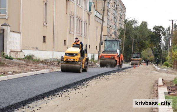 Від труб до асфальту: у Кривому Розі оновлюють комунальну інфраструктуру2