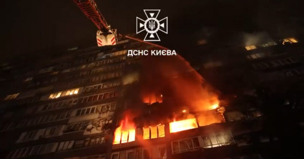 Вночі росіяни знову масовано атакували енергетичну інфраструктуру України безпілотниками та ракетами різних типів2