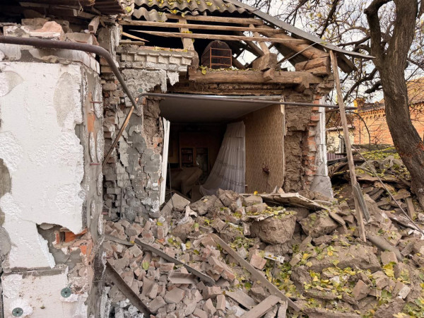 Ворожі атаки на Дніпропетровщині: поранені двоє чоловіків, загинула жінка6