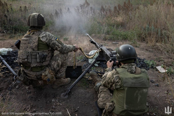 За добу ЗСУ відбили понад 170 штурмів і знищили пункти управління окупантів0