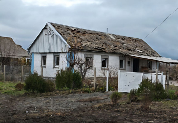 Агресор атакував Нікопольщину та Синельниківщину: є поранений і значні руйнування3