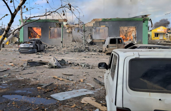 Двоє людей загинули внаслідок російського удару по центру селища Покровське на Дніпропетровщині0