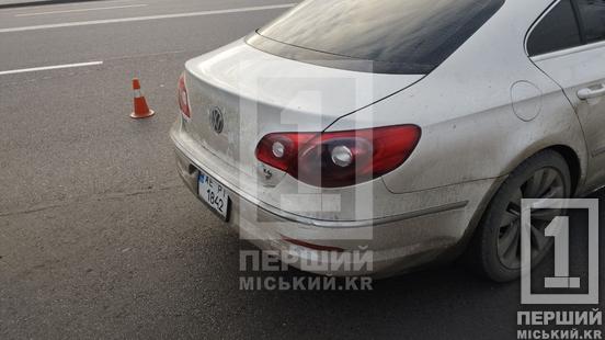 Ефект «доміно» в ділі: на Дніпровському шосе сталася потрійна ДТП з Volkswagen, Chery та Mitsubishi4