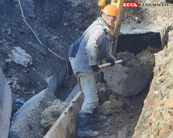 Завершується ремонт теплотраси в Кривому Розі