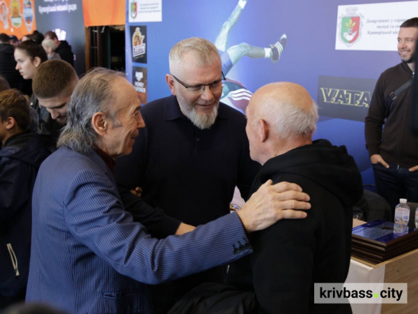 Легенди спорту і нове покоління: криворізькі борці вибороли п’ять медалей на всеукраїнських змаганнях із греко-римської боротьби3