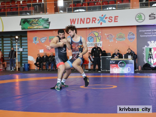Легенди спорту і нове покоління: криворізькі борці вибороли п’ять медалей на всеукраїнських змаганнях із греко-римської боротьби5