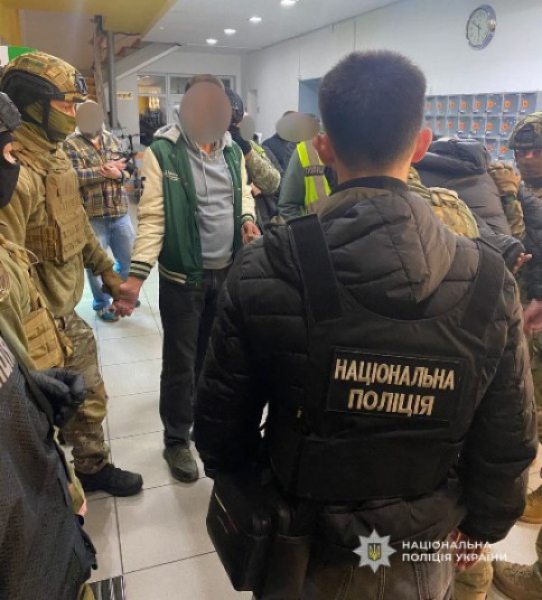 На Дніпропетровщині викрили схему втечі за кордон: вартість