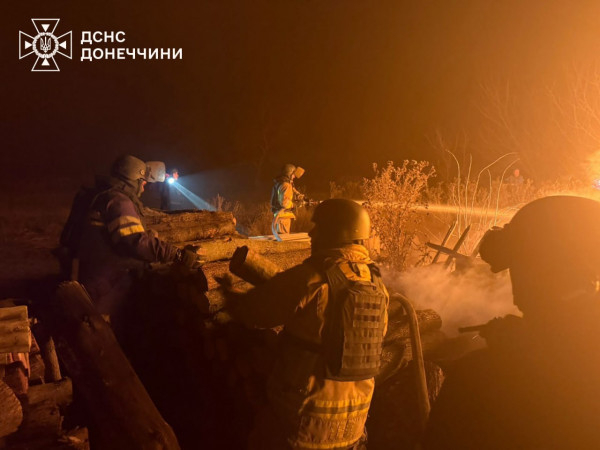 На Донеччині через ворожий обстріл виникла пожежа3
