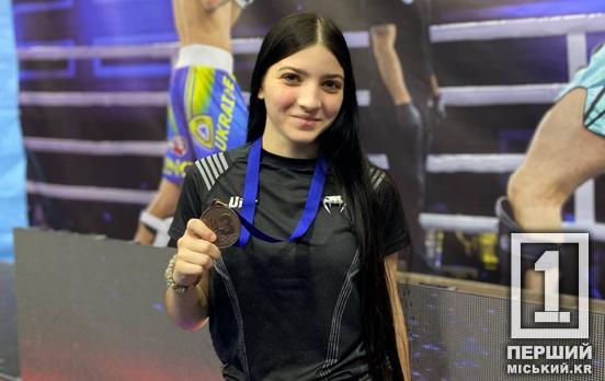 «Наша зірочка»: криворізька бійчиня Вікторія Манучарова виборола бронзу на Кубку області