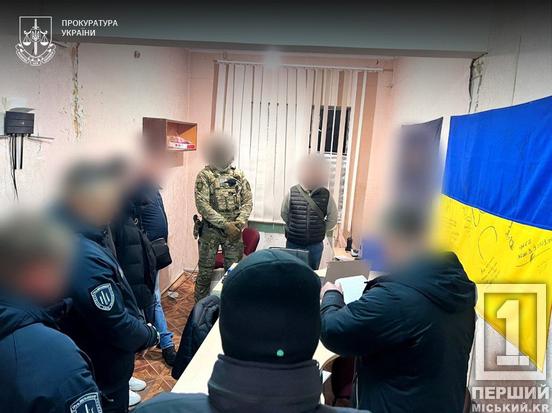 Наживалися на пальному для фронтової техніки: на Дніпропетровщині та Київщині затримали двох бійців2