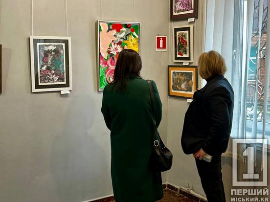 «Передчуття»: у Кривому Розі відкрилася персональна виставка Лілії Фесівської, що говорить мовою емоцій і кольору4