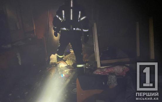 Трагедія серед ночі: у Покровському районі жінка загинула у пожежі