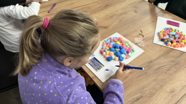 Творчі занаття для дітей - фото БФ "Карітас Кривий Ріг"