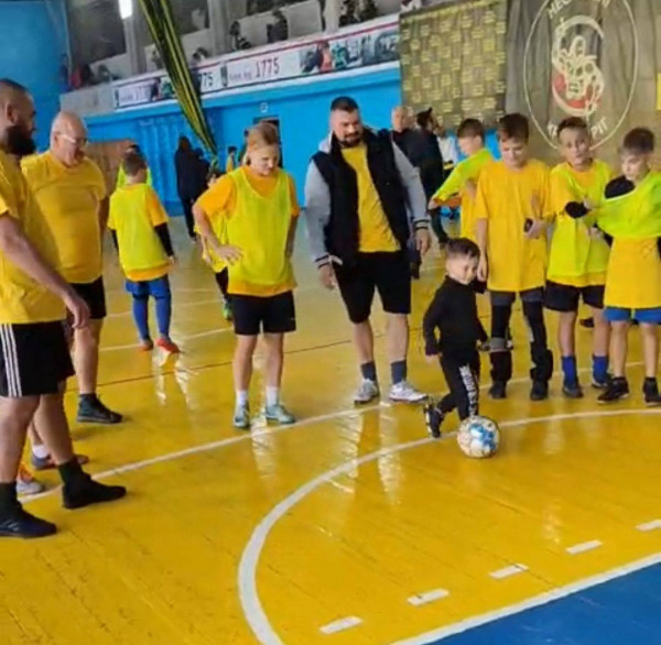 У Кривому Розі пройшов турнір з  футзалу в рамках «VETERANS FAMILY GAMES Кривий Ріг 2025»4