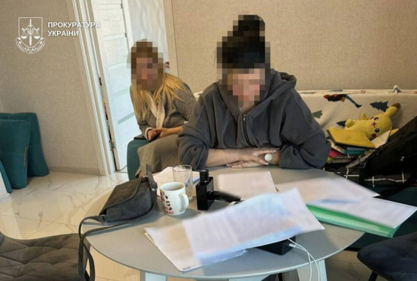 У Кривому Розі судитимуть групу зловмисників, які вимагали 50 тисяч доларів у підприємця0